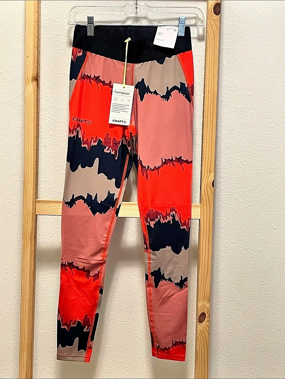 Craft Core Essence Tights Abstract Athletiic milticolor Size Small NWT Lot